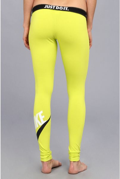 nike legasee logo leggings