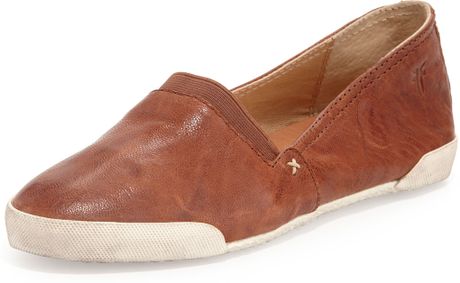 frye cognac flats