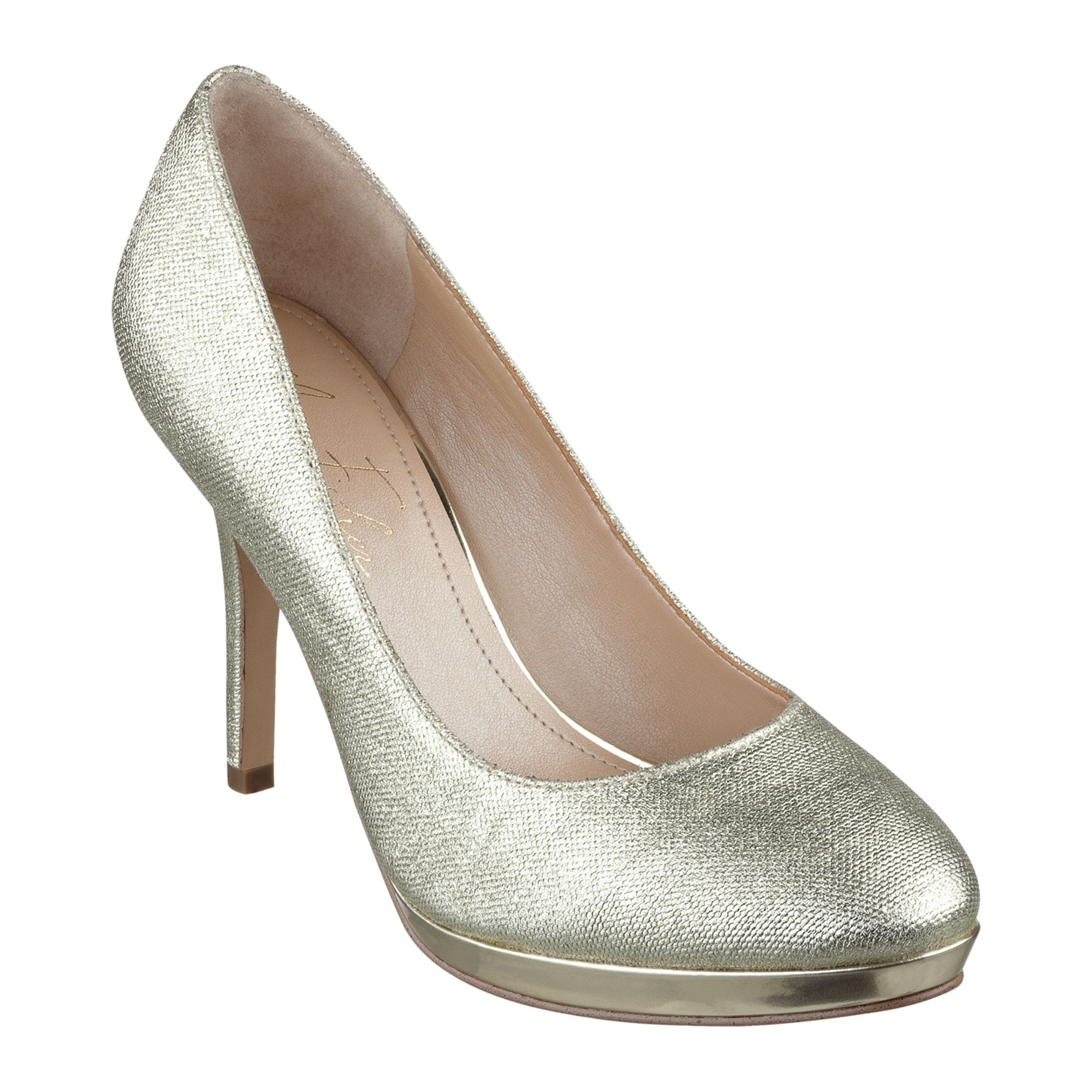 marc fisher platform pumps