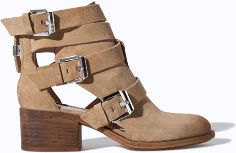 brown ankle boots with block heel