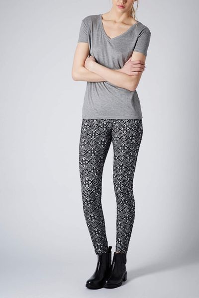 topshop--tile-jacquard-zip-back-treggings-product-1-18208913-1-180042730-normal_large_flex.jpeg