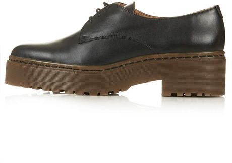 grey colour canvas shoes