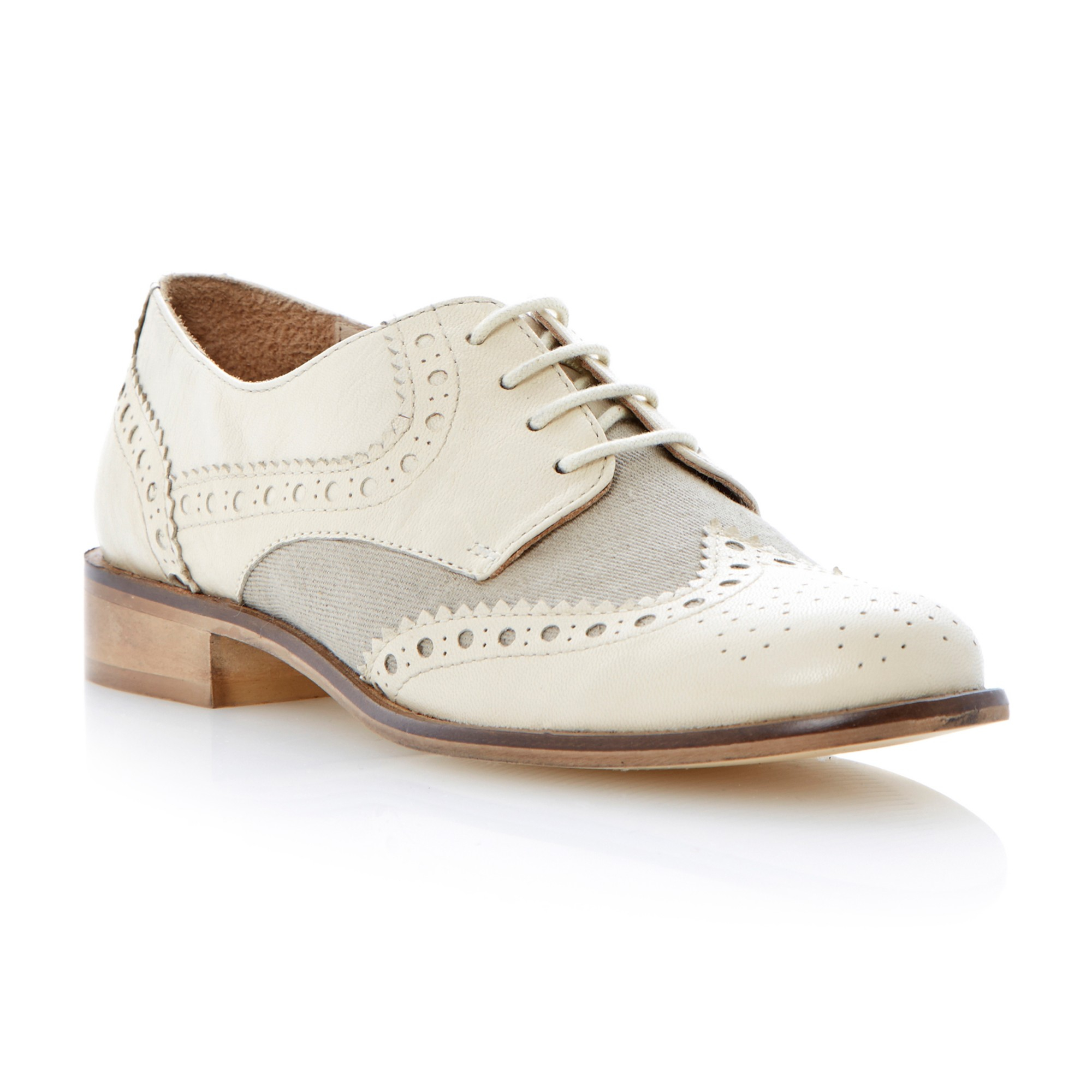 dune brogues