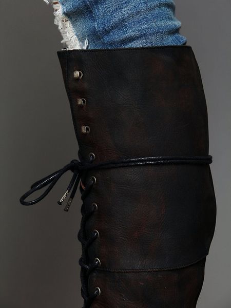 stuart weitzman landmark boots