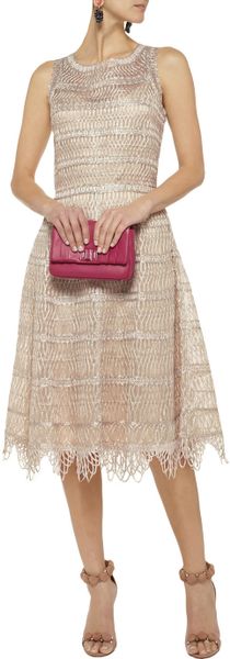 oscar de la renta gold gown