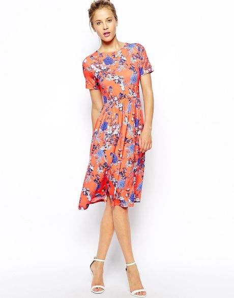 Asos Midi Skater Dress In Bird And Floral Print In Red Multi Lyst 