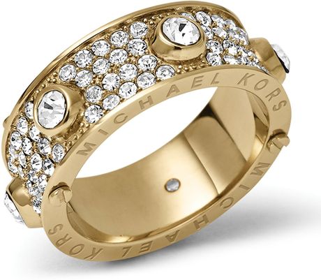 Michael Kors Pave Astor Ring in Gold 