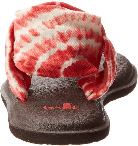 sanuk yoga sling tie dye