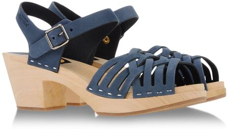 blue swedish hasbeens