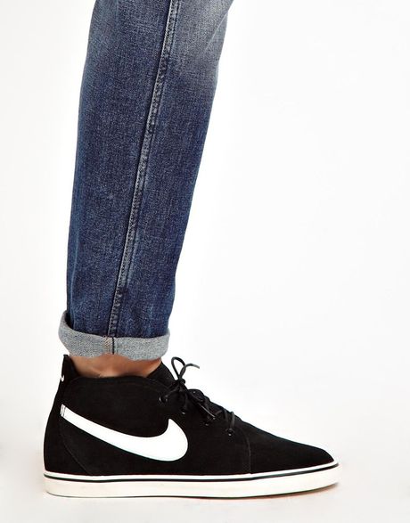 black nike shoes high top