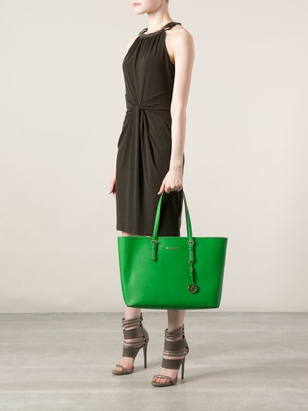 michael kors jet set tote green