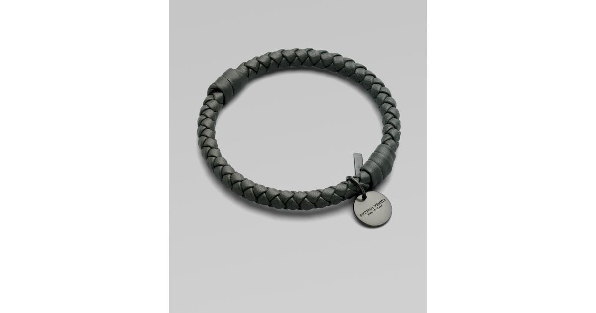 Bottega veneta Braided Leather Bracelet in Gray | Lyst