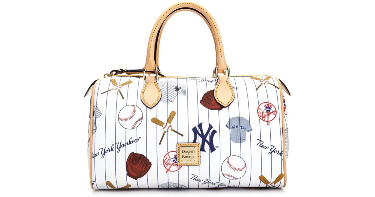 dooney and bourke yankees bag