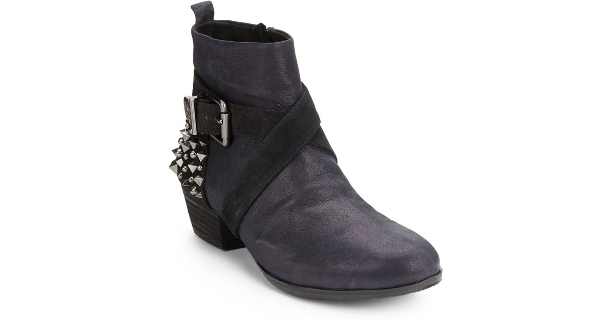 vince camuto boots grey