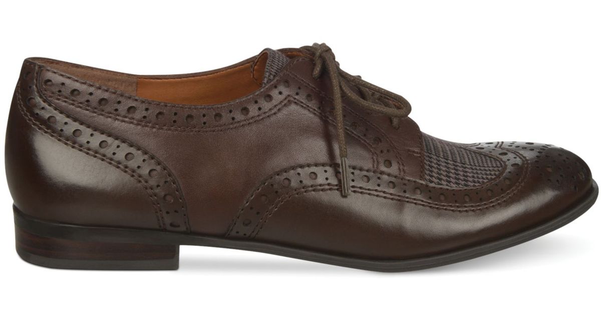 franco sarto brown flats