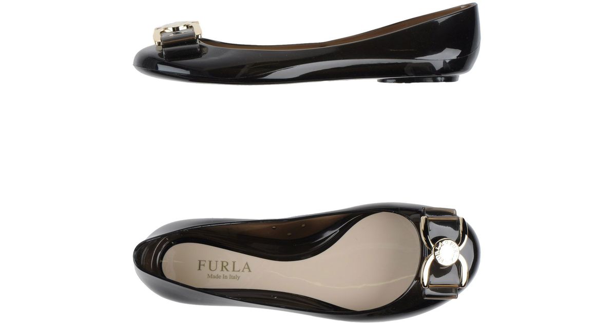 furla flats