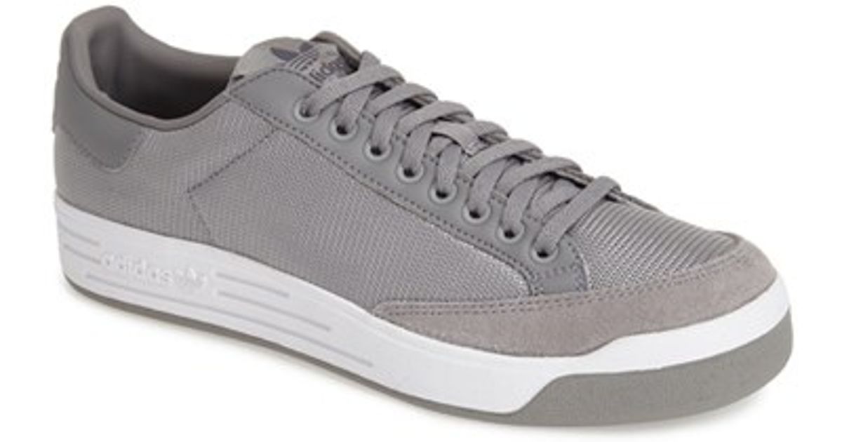 adidas originals men's rod laver sneaker