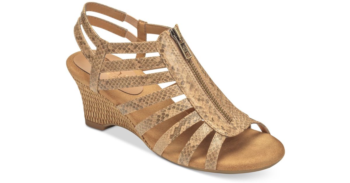 tan brown wedge sandals