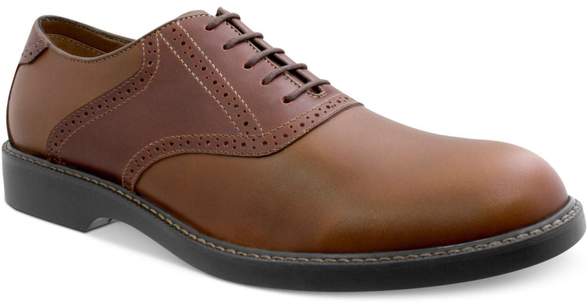bass walking shoes