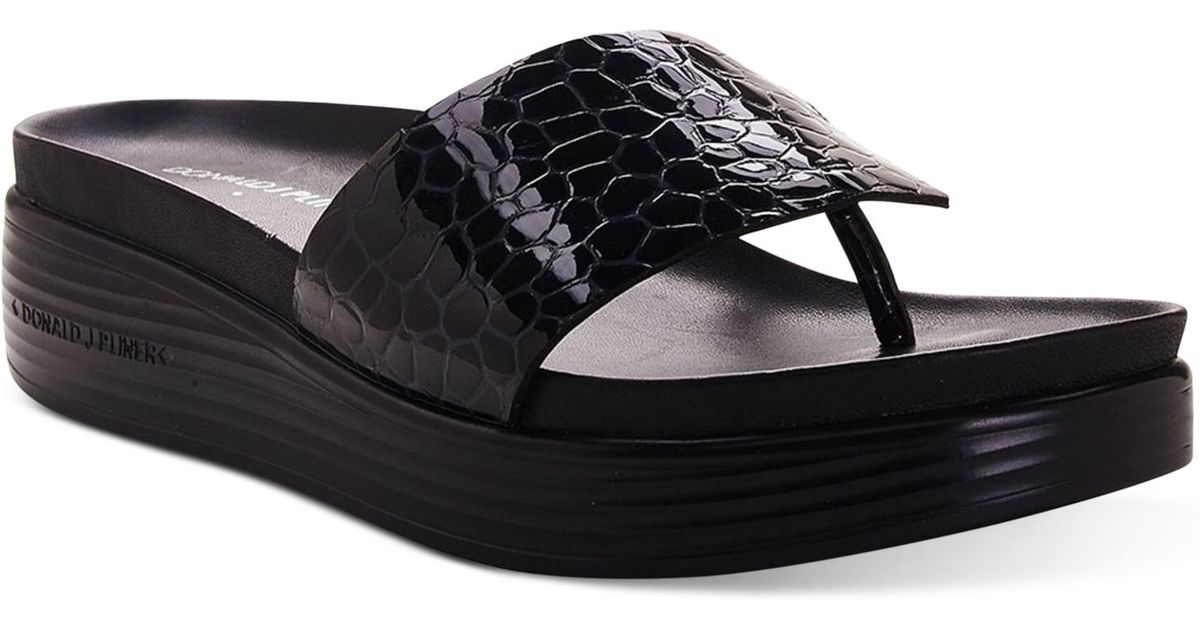 Donald J Pliner Donald J Pliner Fifi Platform Thong Sandals in Black - Lyst