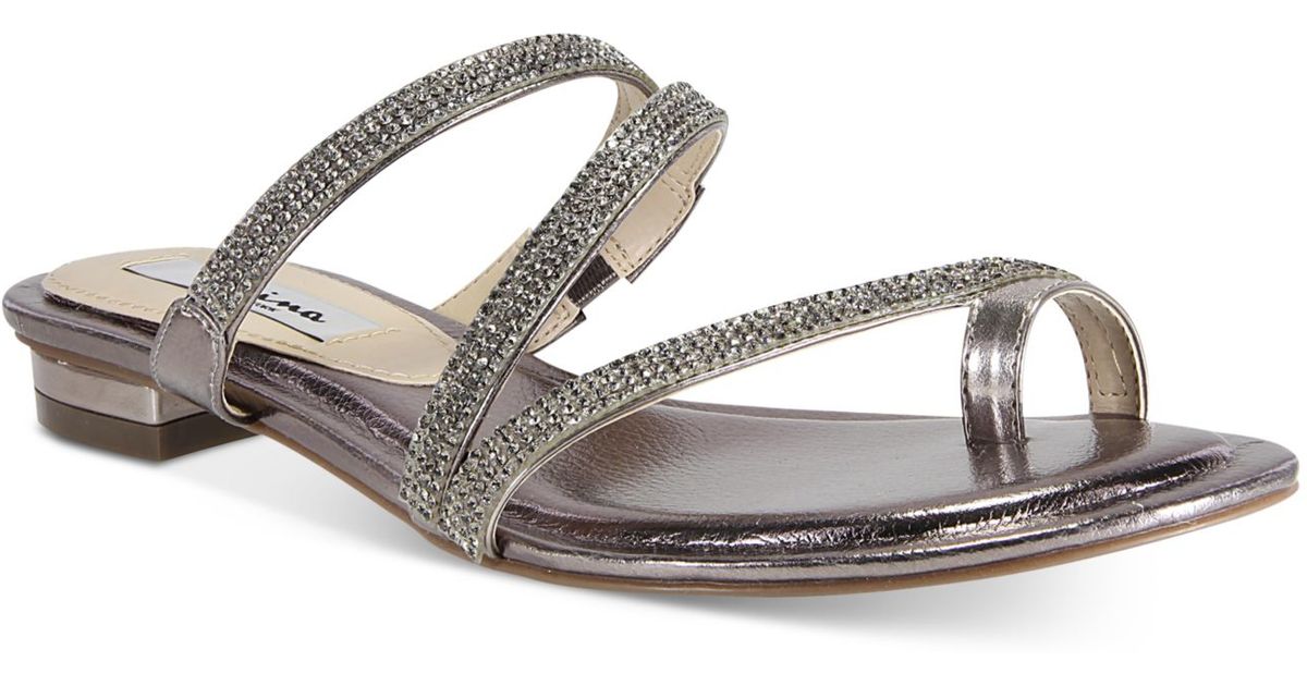 nina flat sandals