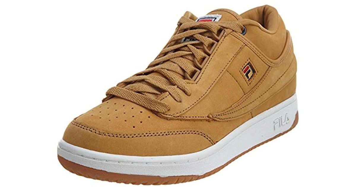 fila mid top shoes