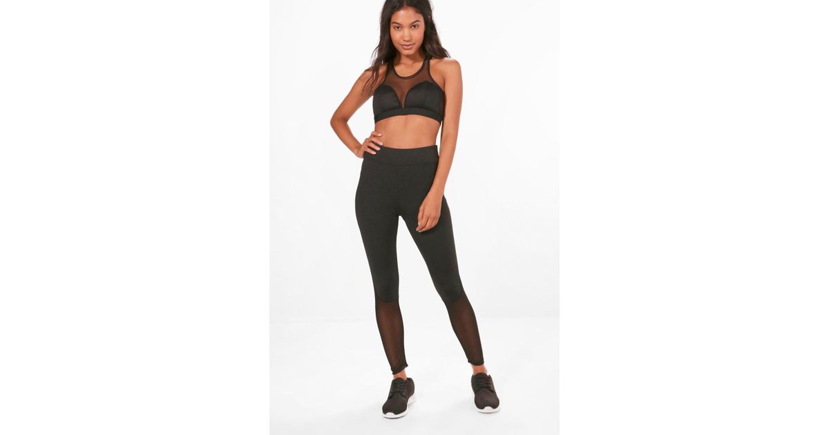 boohoo sports bra
