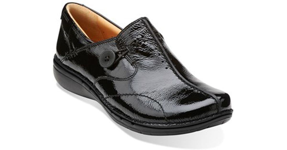 clarks patent leather