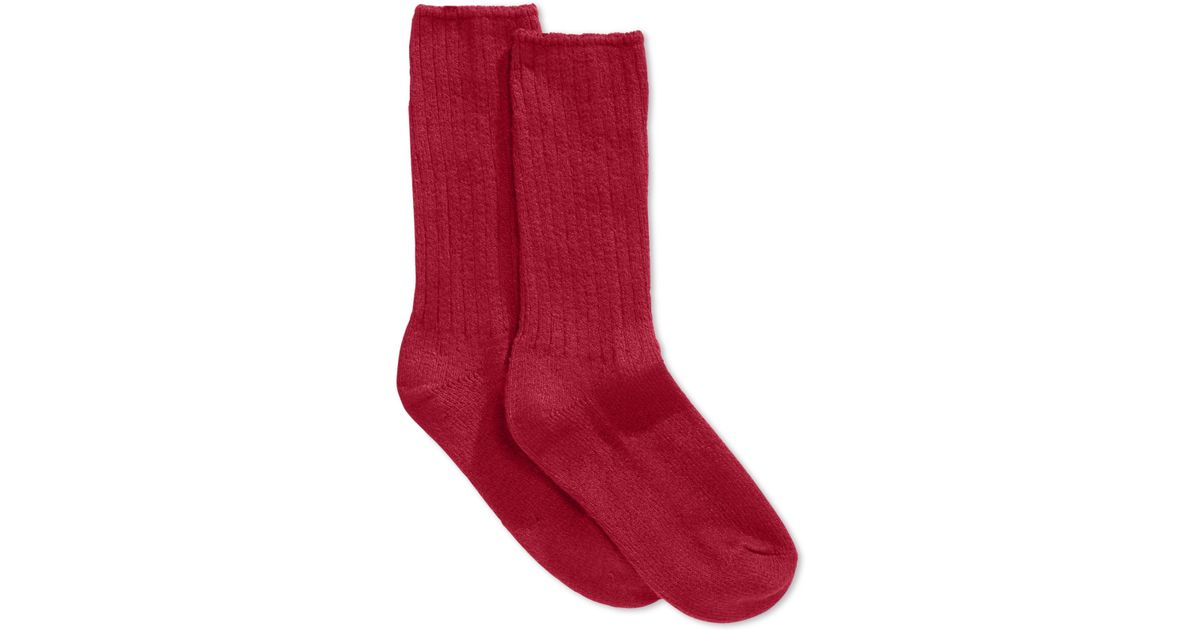 Hue Women's Ribbed Boot Socks in Red | Lyst