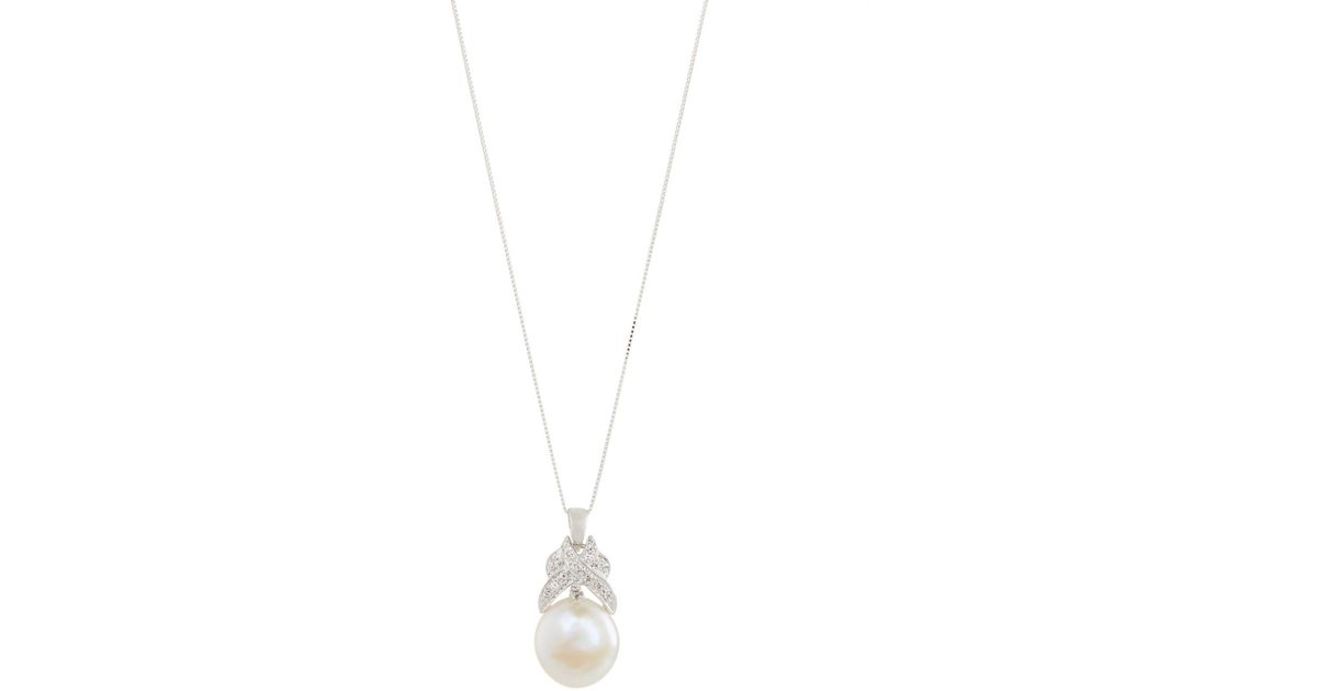Lyst Belpearl 14k White Gold Diamond Biwa Pearl Pendant Necklace Lyst Belpearl 14k White Gold Diamond Biwa Pearl Pendant Necklace In