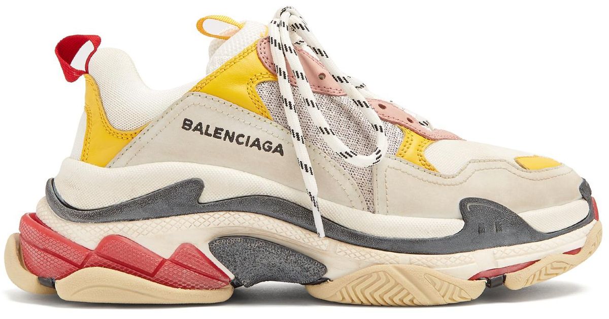 nike balenciaga triple s