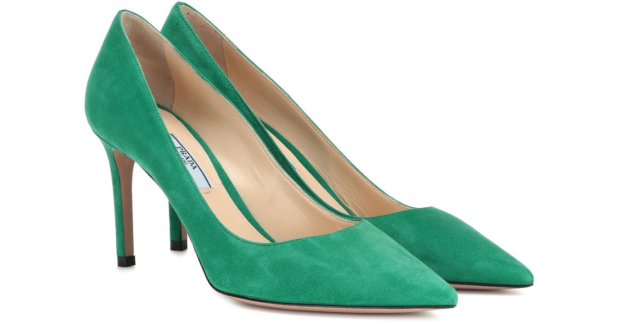 green suede pump