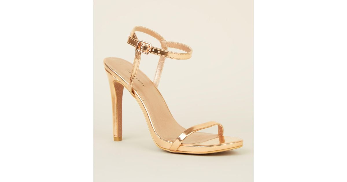Shoekandi Gold Sparkly Sequin High Heel Platform Stiletto Shoekandi Gold Sparkly Sequin High Heel Platform Stiletto
