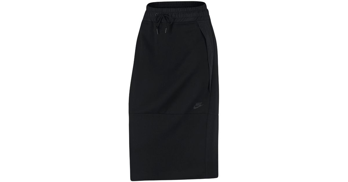 Nike Sportswear Tech Fleece Women's Skirt in Black | Lyst