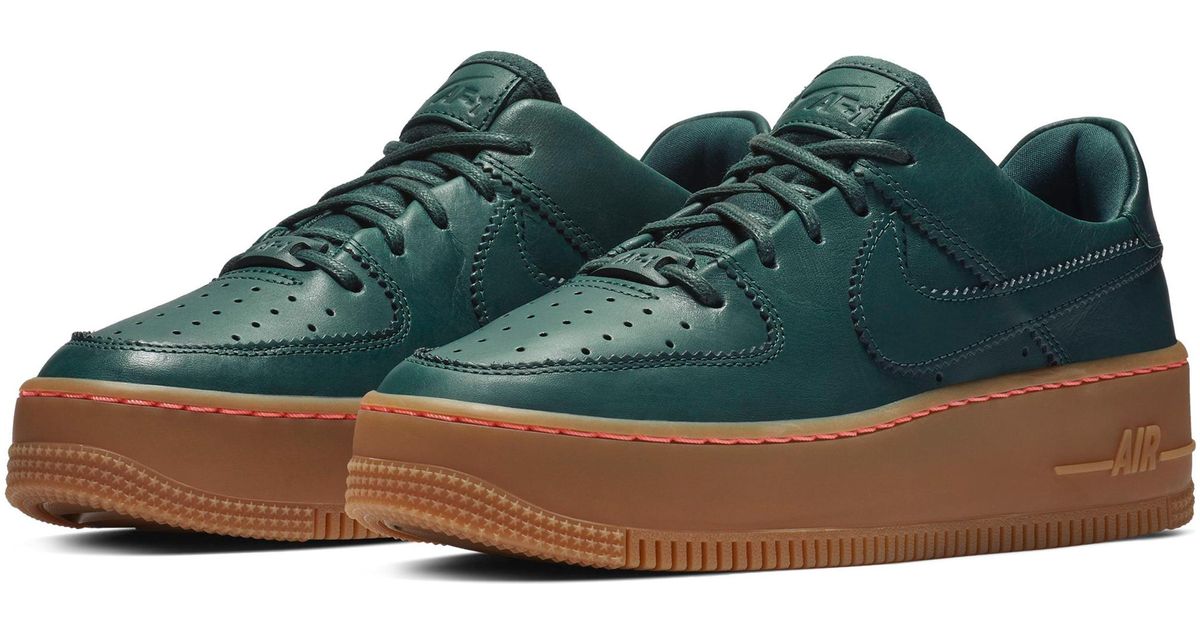 Lyst - Nike Air Force 1 Sage Low Lx Sneaker in Green