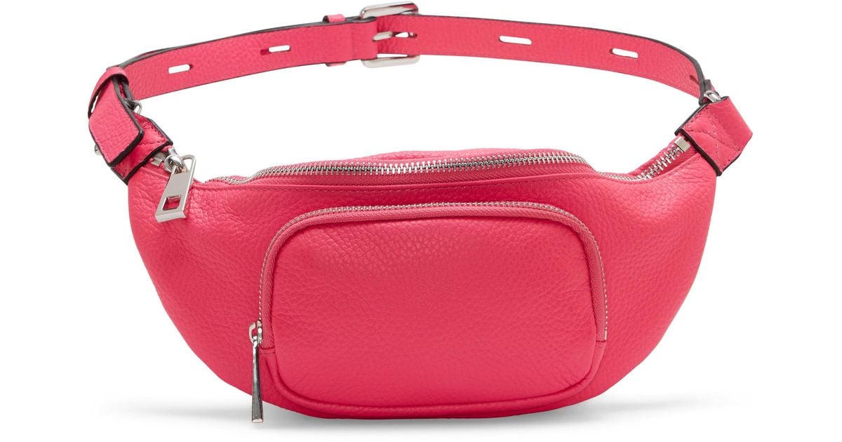 Vince Camuto Lev Belt Bag in Pink - Lyst