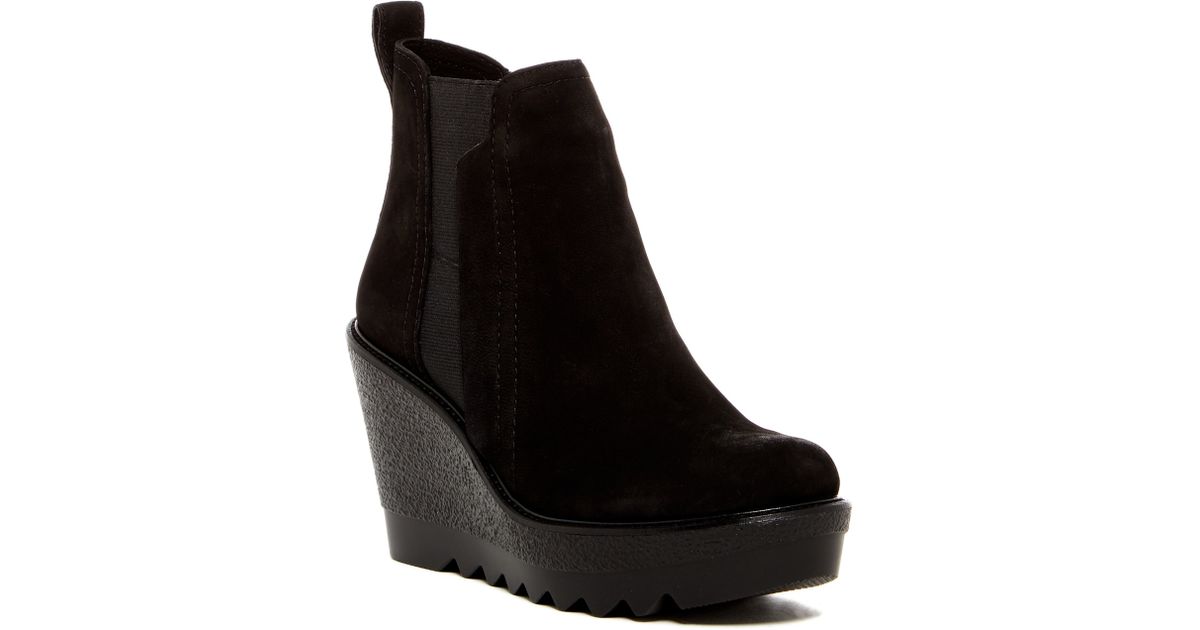 vince camuto madisha chelsea boot