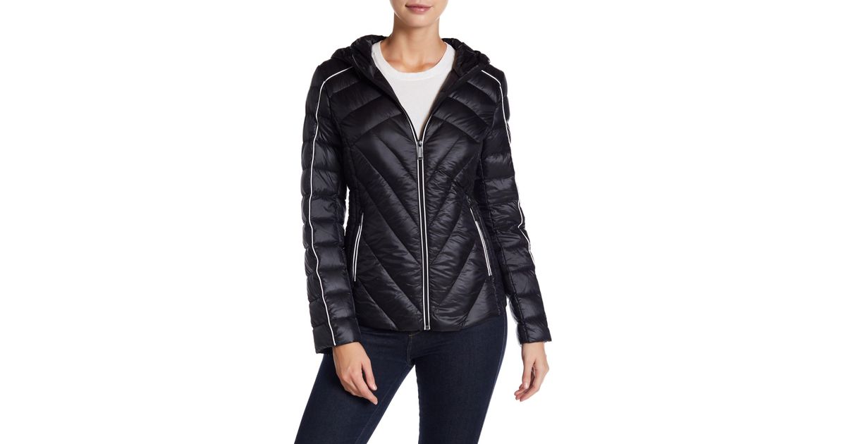 Lyst Bcbgeneration Missy Short Hooded Down Jacket In Black
