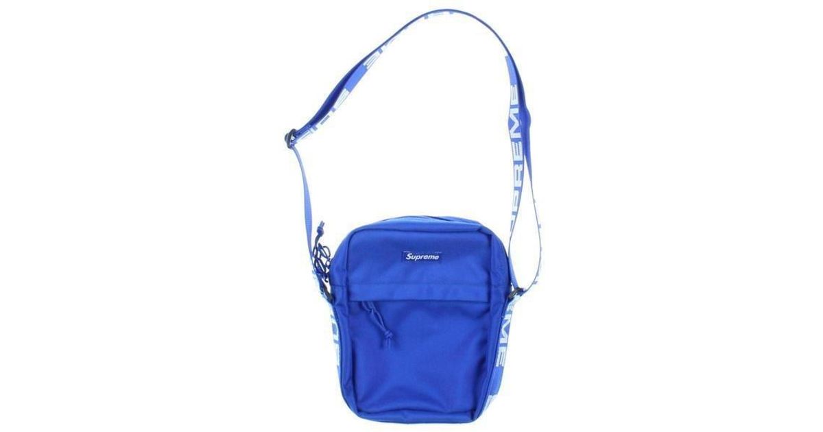 All Supreme Shoulder Bags - 