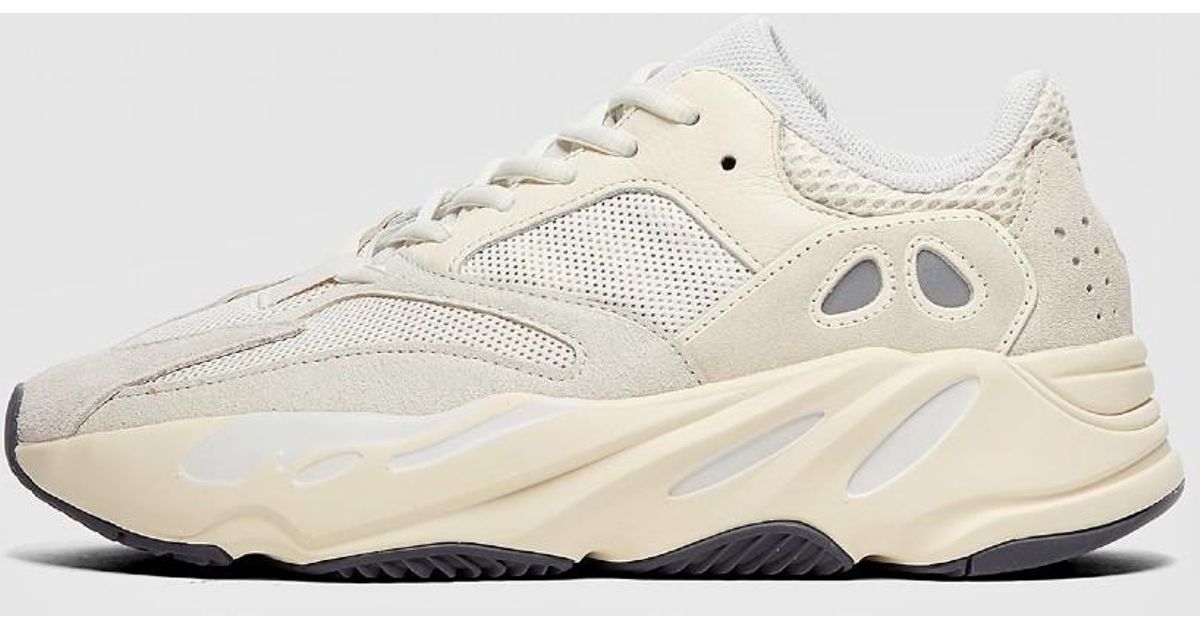 adidas Yeezy Boost 700 Analog in White for Men - Lyst