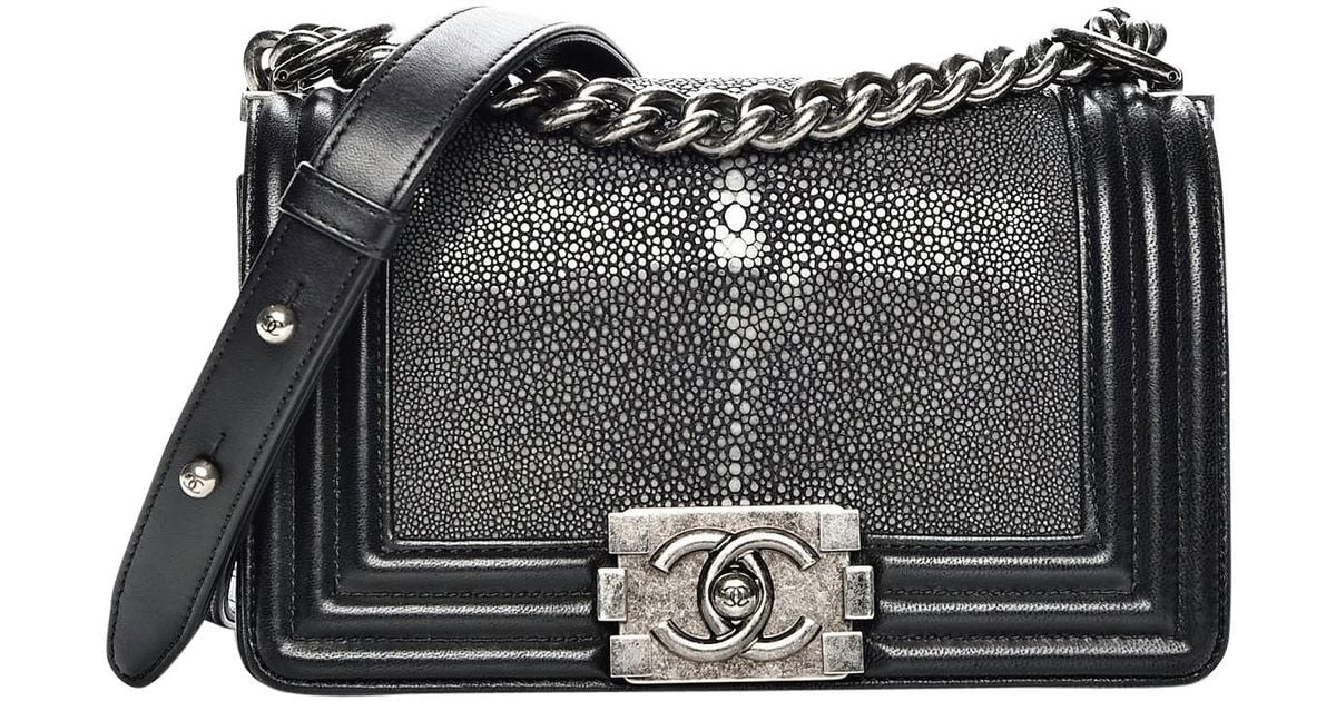 Lyst Chanel Pre Owned Boy Stingray Crossbody Bag In Black
