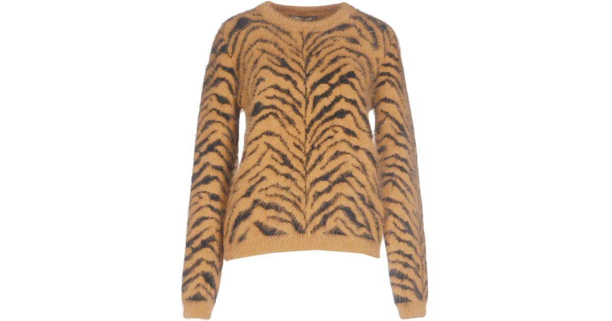 black and camel jumper