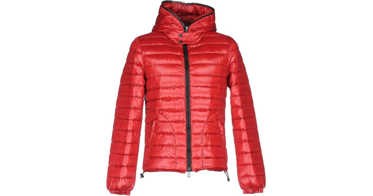 regular fit down coat with red logo label
