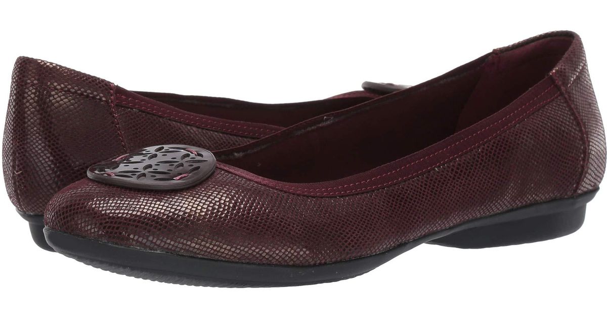 clarks gracelin lola navy