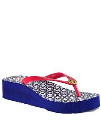 Tory Burch | Blue Wedge Flip Flop | Lyst