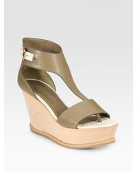 Derek Lam | Green Mirte Leather T-strap Wedge Sandals | Lyst