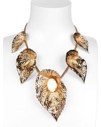 Halaby | Metallic Gold Leaves Necklace | Lyst