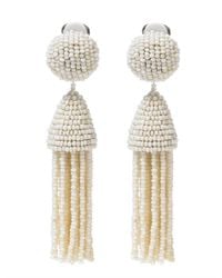 Oscar de la Renta | White Short Tassel Earring | Lyst