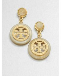 Tory Burch | Metallic Hornprint Logo Drop Earrings | Lyst
