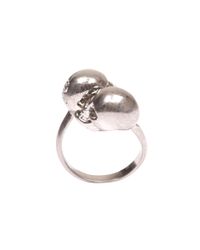 Alexander McQueen | Metallic Twin Skull Ring | Lyst